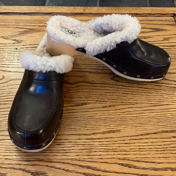 UGG Leather Shearling Fur Lined Wooden Clogs - Picture 2 of 10